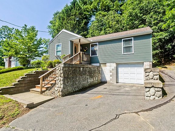 2nd image of 76 Bethany Rd