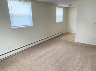 875 26th St, Marion, IA 52302