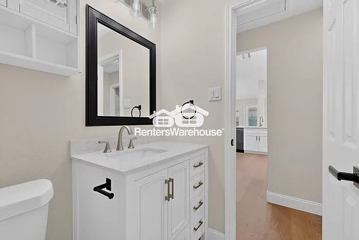 9113 Warren Dr — Photo 33