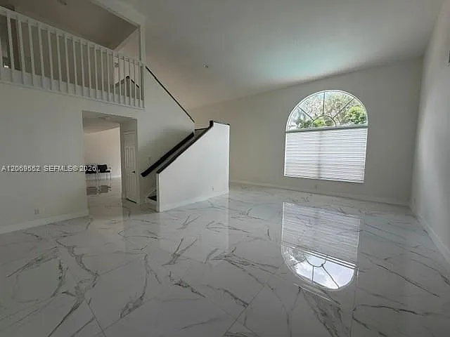 16286 Erie Pl — Photo 3