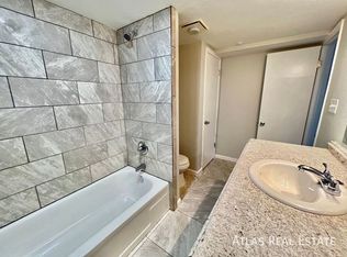 1016 Magnolia St APT B, Colorado Springs, CO 80907