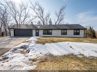 2039 Lone Grove Ave, Green Bay, WI 54303
