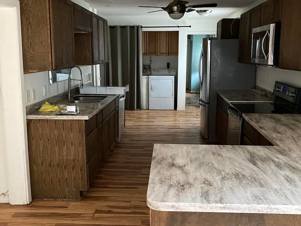 2nd image of 125 10TH Street