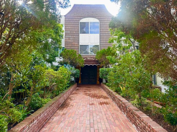 5870 Green Valley Cir UNIT 121