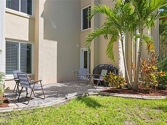 2nd image of 2244 Winkler Ave APT 103