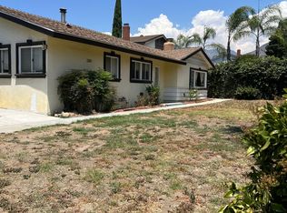 2055 N San Antonio Ave, Upland, CA 91784
