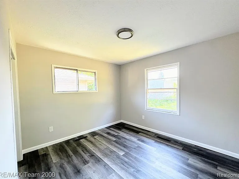 316 Lytle Pl — Photo 25