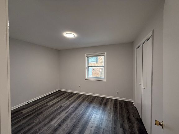 5th image of 1030 Longley Ave NW Unit 1
