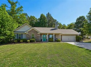 2333 Springside Dr, Winder, GA 30680