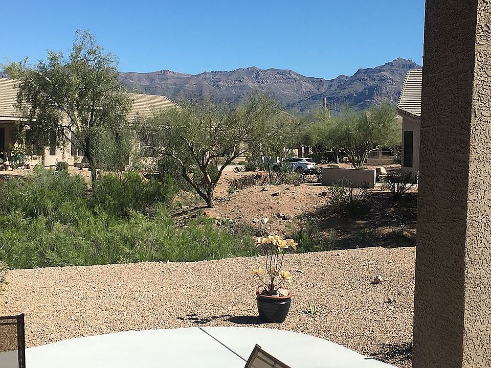 Superstition Mountains
