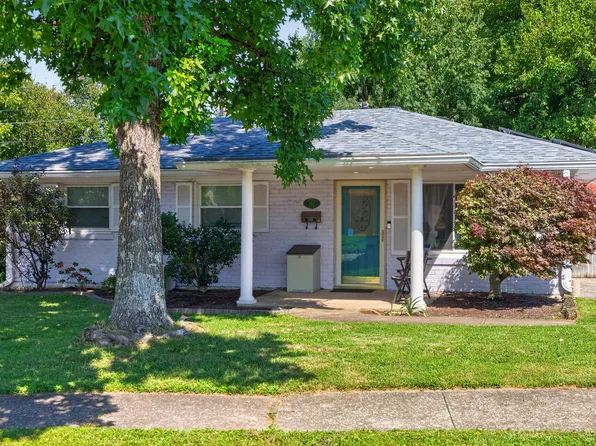 562 Sandalwood Dr, Lexington, KY 40505