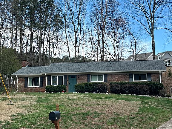 3rd image of 513 Finch Ct