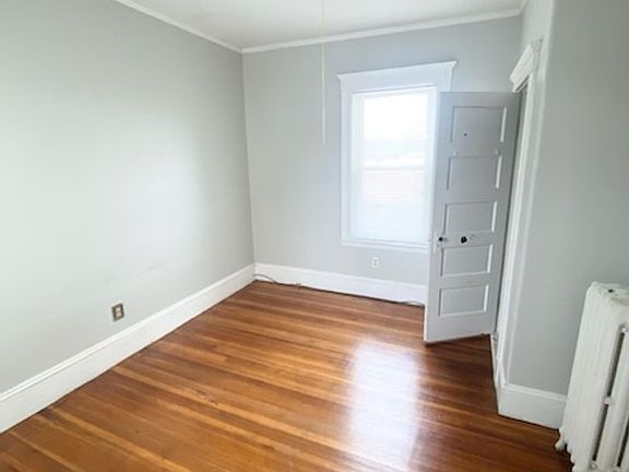 3rd image of 109-111 Chadwick St #111-2