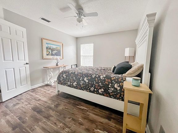 4th image of 5636 Crest Creek Dr