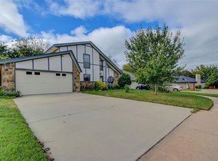 4712 Burkshire Ter, Norman, OK 73072