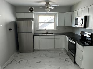 18302 Cowing Ct APT 2N, Homewood, IL 60430