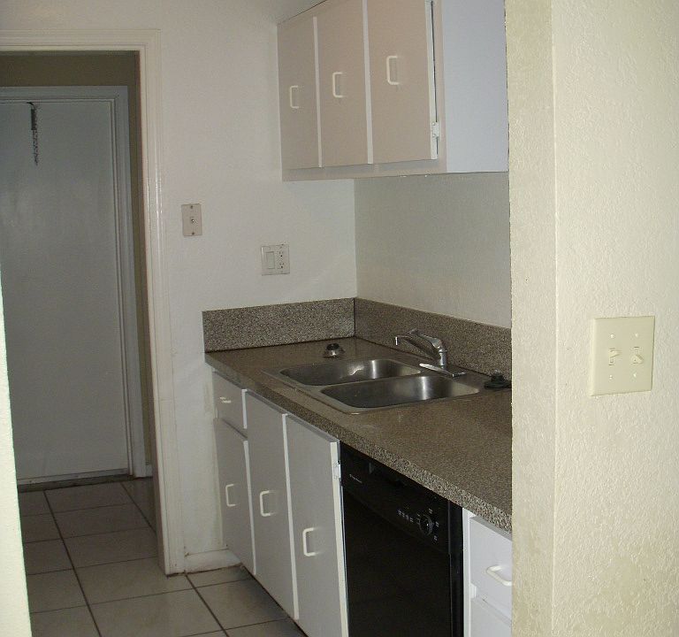 1st image of 7812 SW 7th Ct