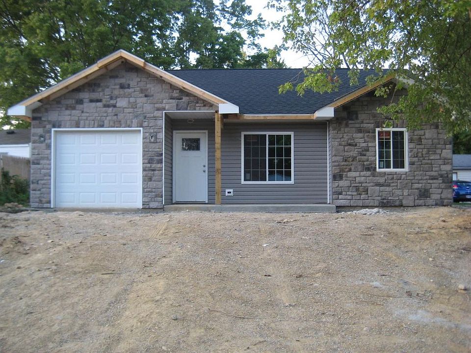 1st image of 2880 Hyannis Dr