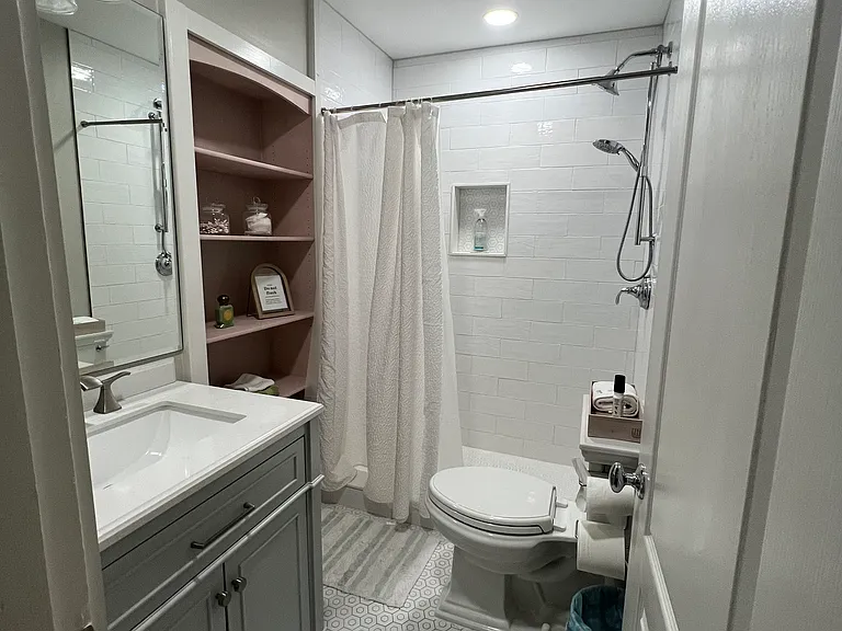 200 Santa Maria Cir — Photo 16