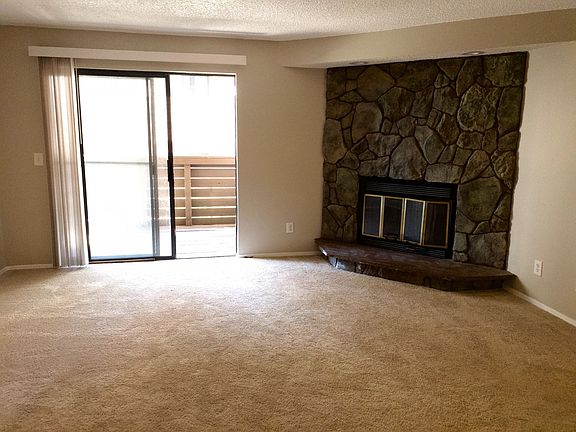 5th image of 15402 E Arizona Ave Unit 202