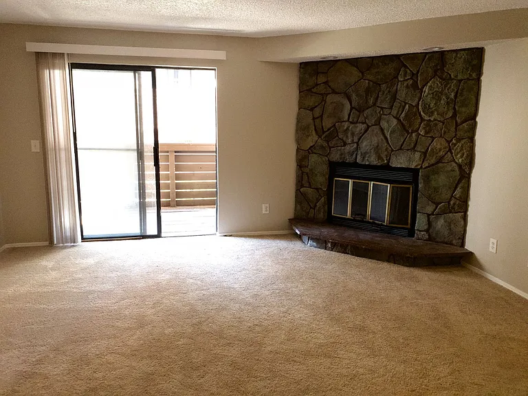 15402 E Arizona Ave #202 — Photo 5