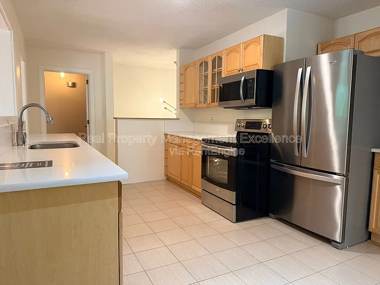 620 Carr St — Photo 14