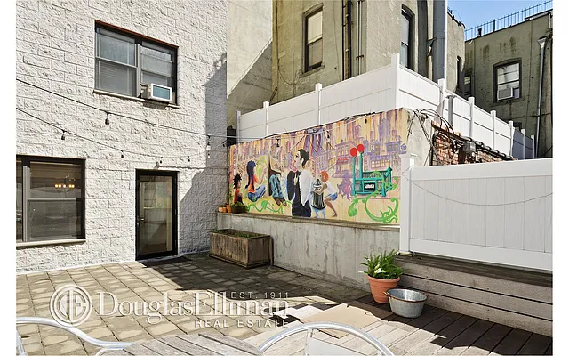 Rented by Douglas Elliman | media 25