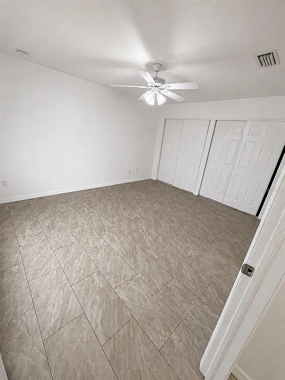 3 bed, 2.0 bath, 1854 sqft, $1,799 — Photo 3