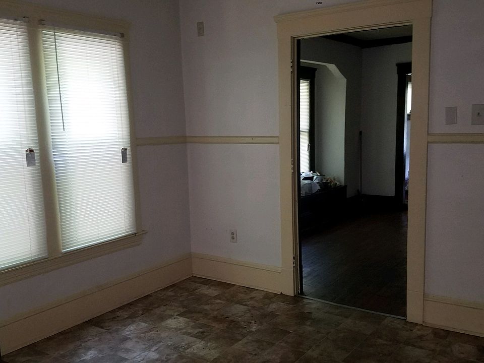 1st image of 9903 North Blvd