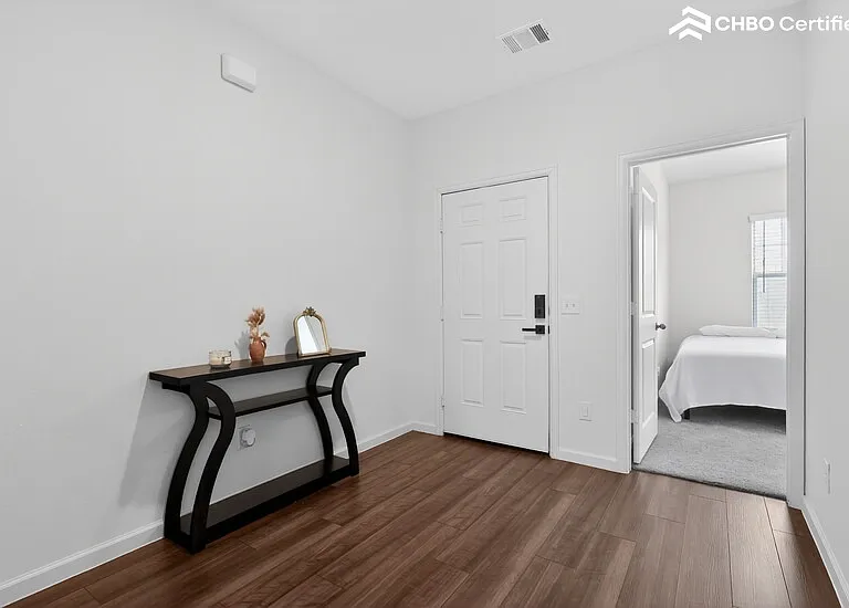 1052 Long Bay Ct — Photo 40