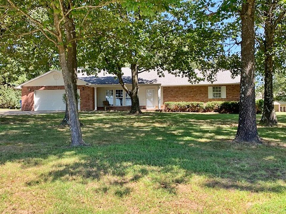 2nd image of 2624 Dairy Ct