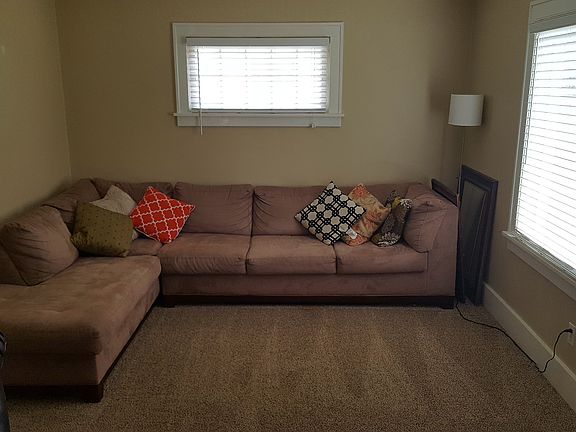 5th image of 378 Hazelwood Ave SE