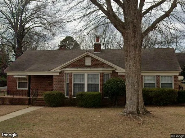 216 5th St SE, Aliceville, AL 35442