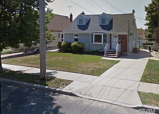 1st image of 1003 1st Ave