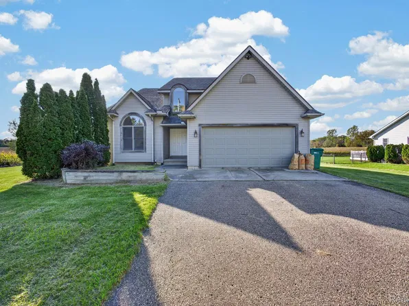 10196 Duffield Rd, Gaines, MI 48436