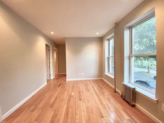 Rented by Living New York | media 12