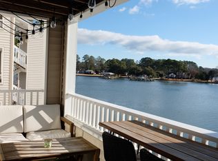 242 Dockside Dr APT B, Hampton, VA 23669