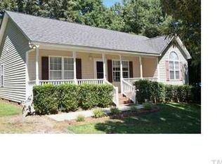136 Breland Dr, Clayton, NC 27520