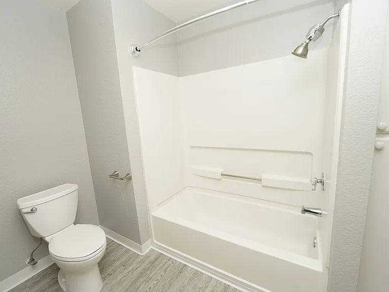 Quail Vista Apartments — Photo 11