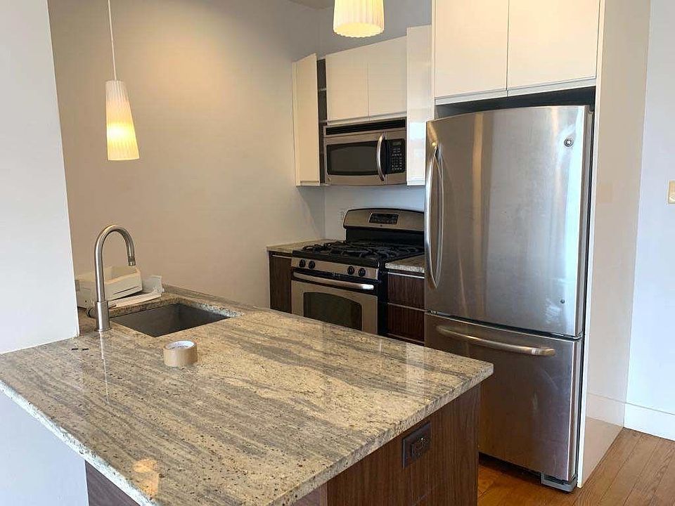 1st image of 804 Bergen St #216