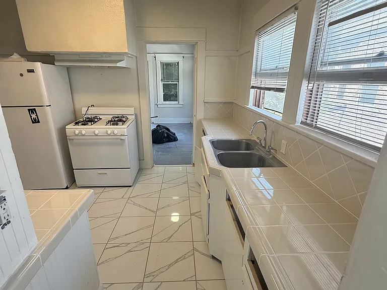203 N Boylston St #1/2 — Photo 7