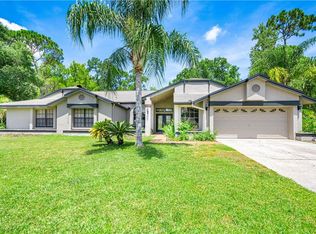 30 Windrush Ct, Oldsmar, FL 34677