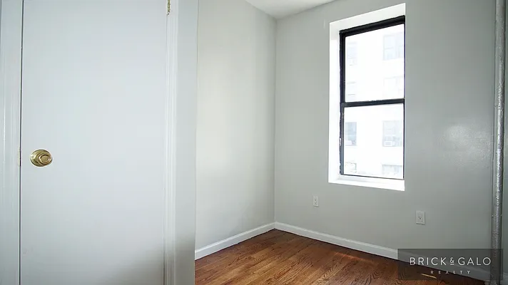 Rented by BRICK & GALO REALTY CORP | media 14