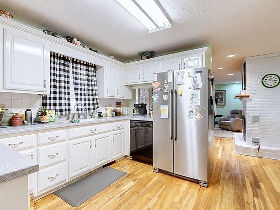 2nd image of 4840 Tarsus Palmyra Ky