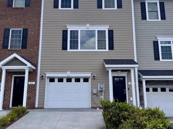 573 Spring Oaks Dr, Rockingham, VA 22801