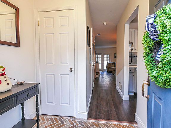 3rd image of 1524 Hamilton Ct #1524