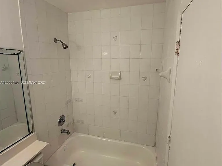1650 NW 25th Ave #213 — Photo 6