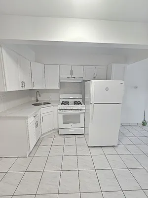 Rented by Aida Home Realty | media 23