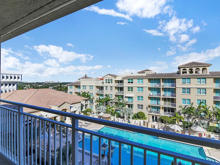 99 Mizner Blvd #Penthouse 40 — Photo 23