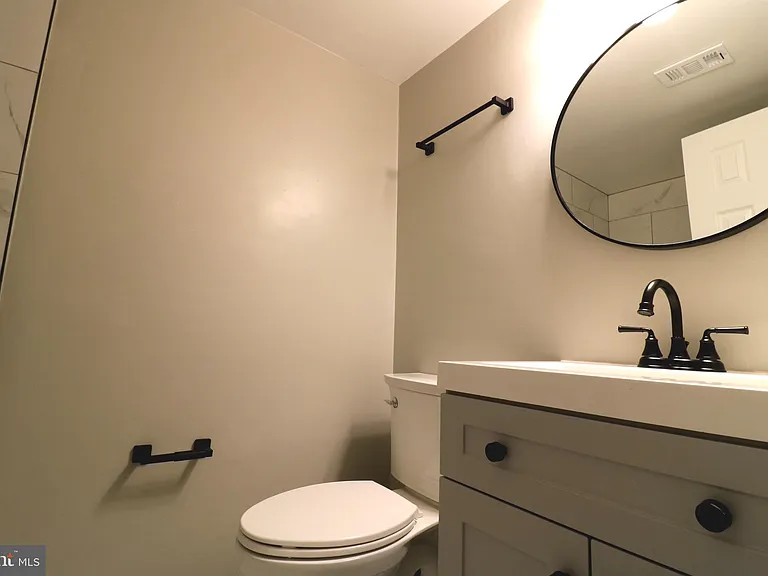 2249 Castle Rock Sq #11C — Photo 20